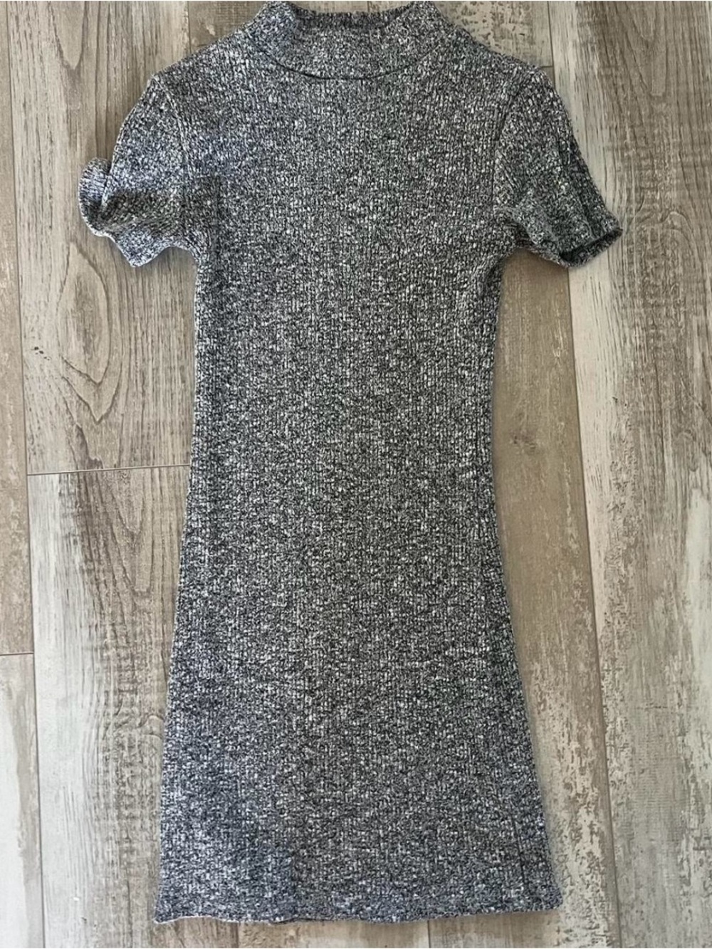 Forever 21 Heathered Grey Ribbed Short-Sleeve Mini Dress